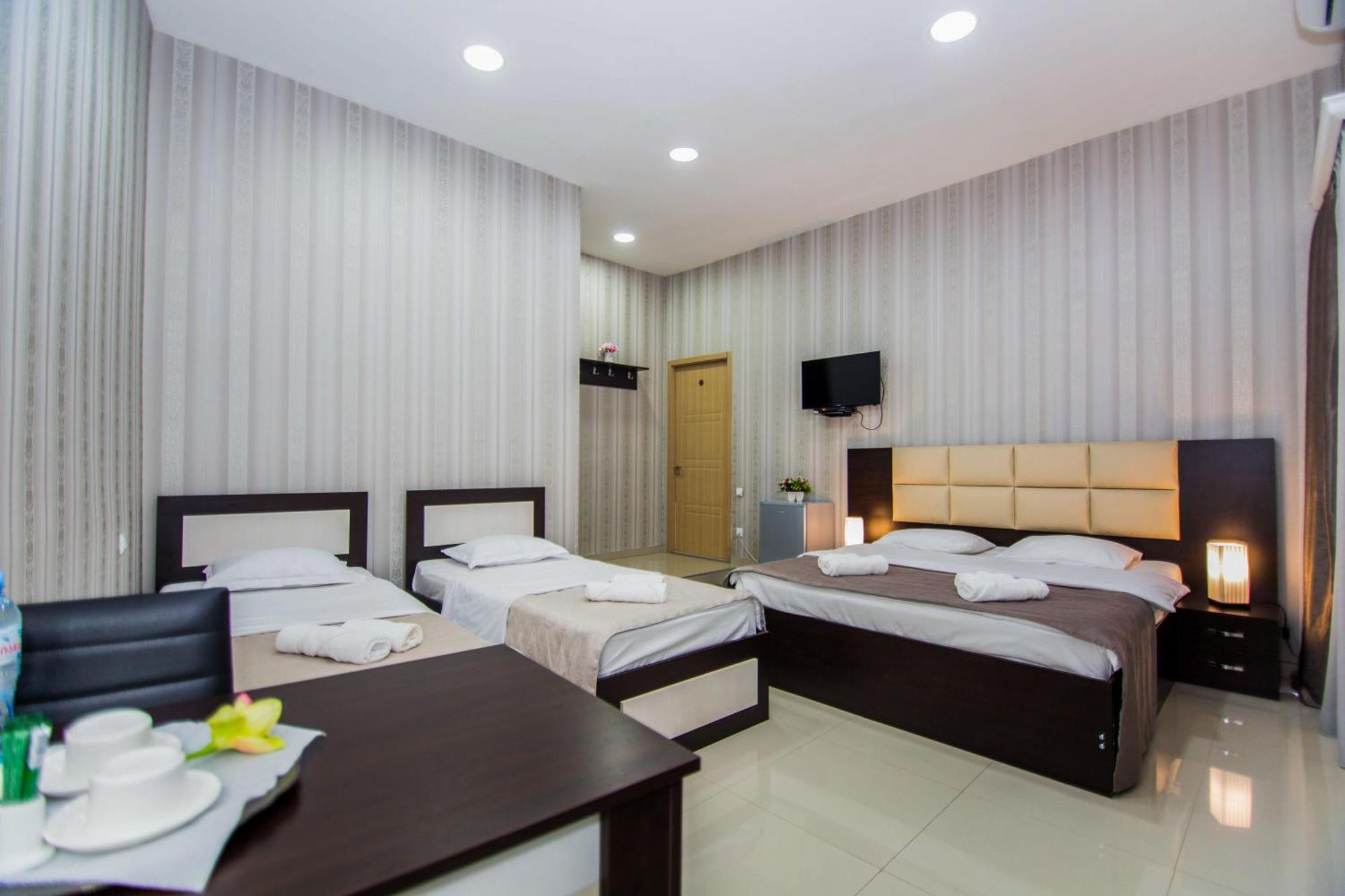טביליסי Hotel Care Inn מראה חיצוני תמונה